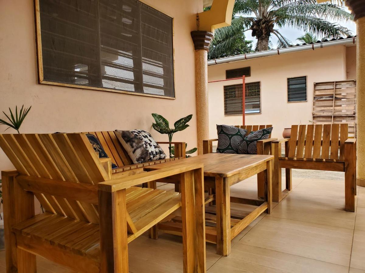 Au Coeur De Ouidah Apartment Exterior photo